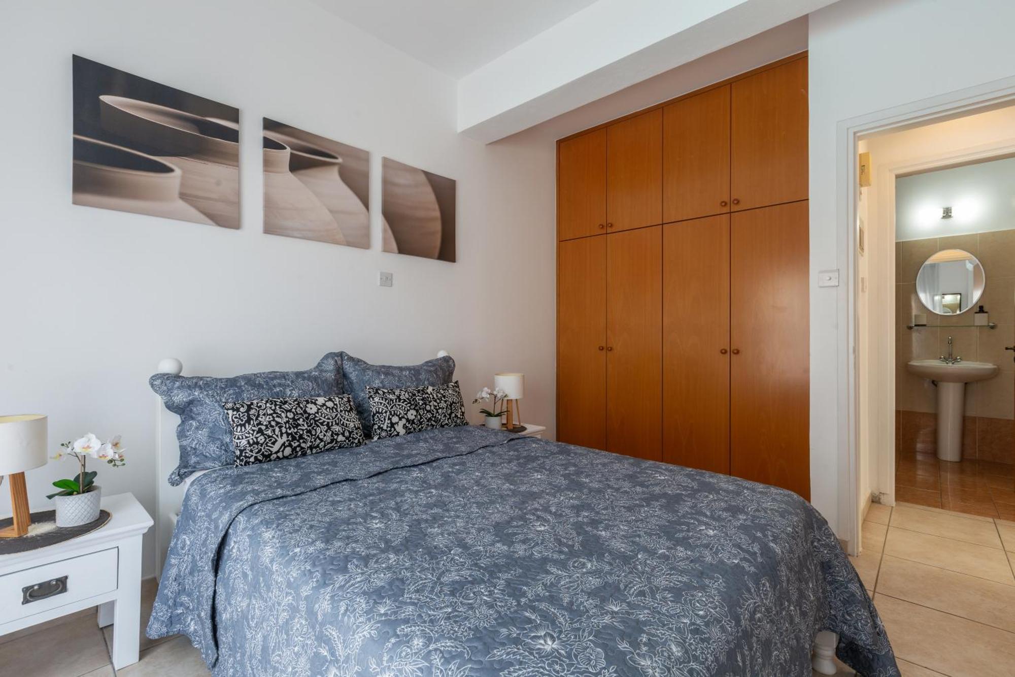 Beautiful One Bed Apartment In Paphos Exterior foto