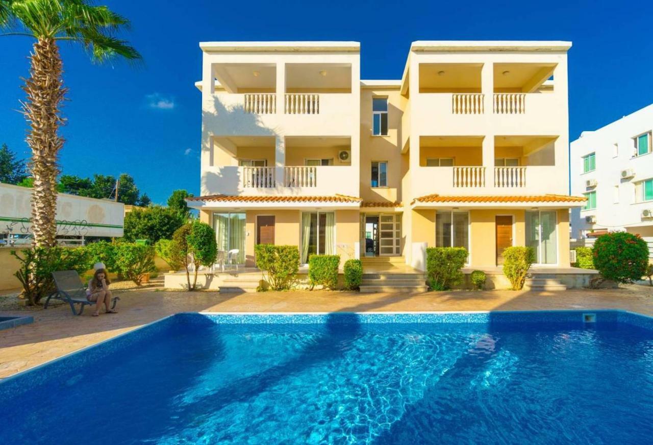 Beautiful One Bed Apartment In Paphos Exterior foto